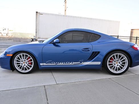 Used 2007 Porsche Cayman S RWD image 4