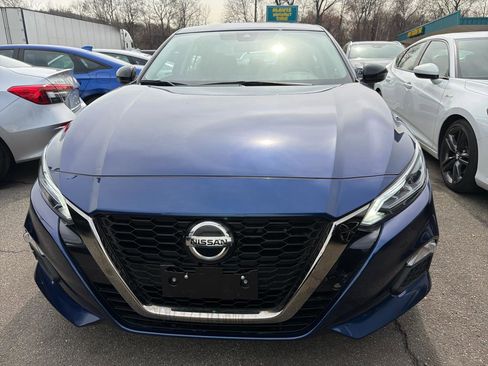 Used 2020 Nissan Altima 2.5 SR image 2