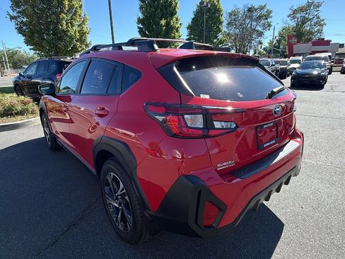 Used 2024 Subaru Crosstrek 2.0i Premium AWD/4WD image 6