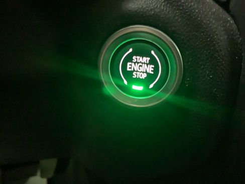 Used 2022 Chevrolet Silverado 1500 RST w/ Z71 Off-Road Package image 25