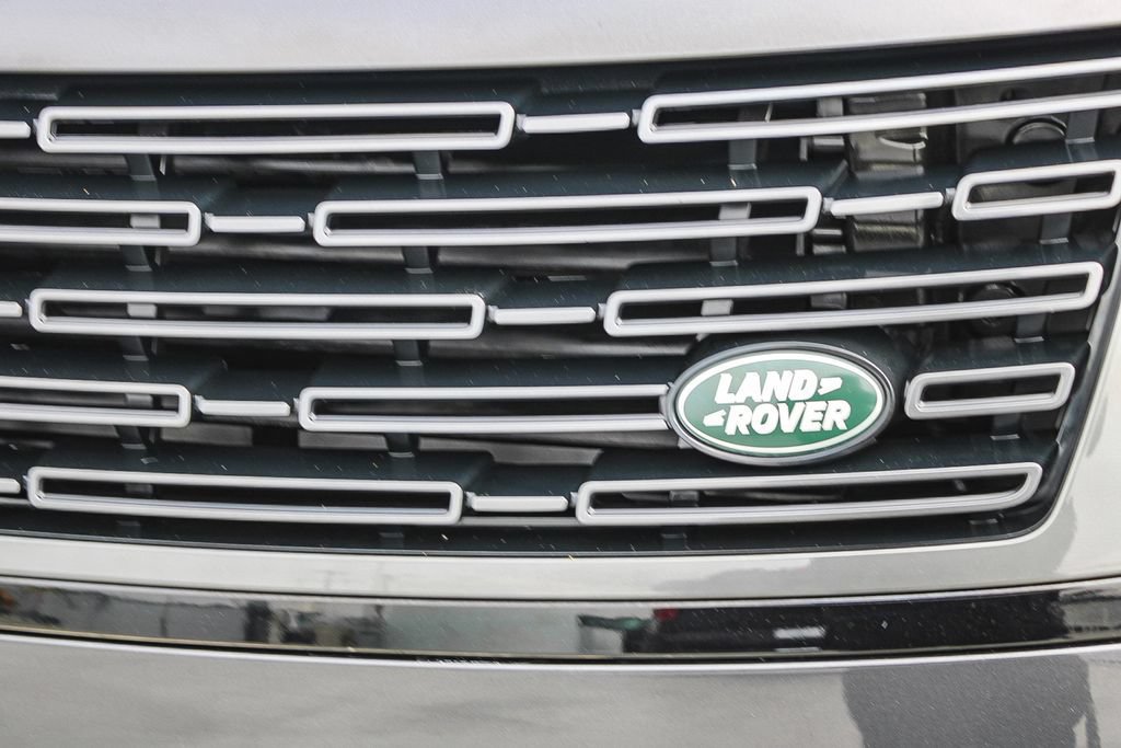 Used 2024 Land Rover Range Rover Autobiography AWD/4WD image 6