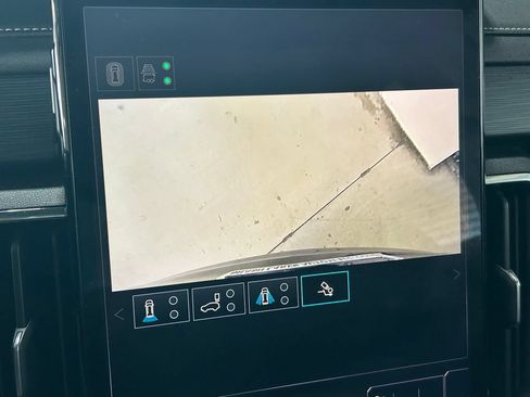 Used 2024 GMC Acadia Elevation FWD image 25