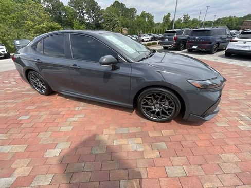 Used 2025 Toyota Camry XSE FWD image 37