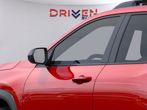 New 2026 Chevrolet Equinox RS image 12