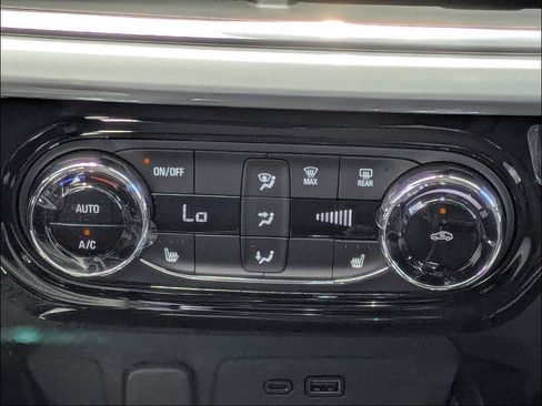 New 2026 Chevrolet Trax LT w/ Driver Confidence Package FWD image 19