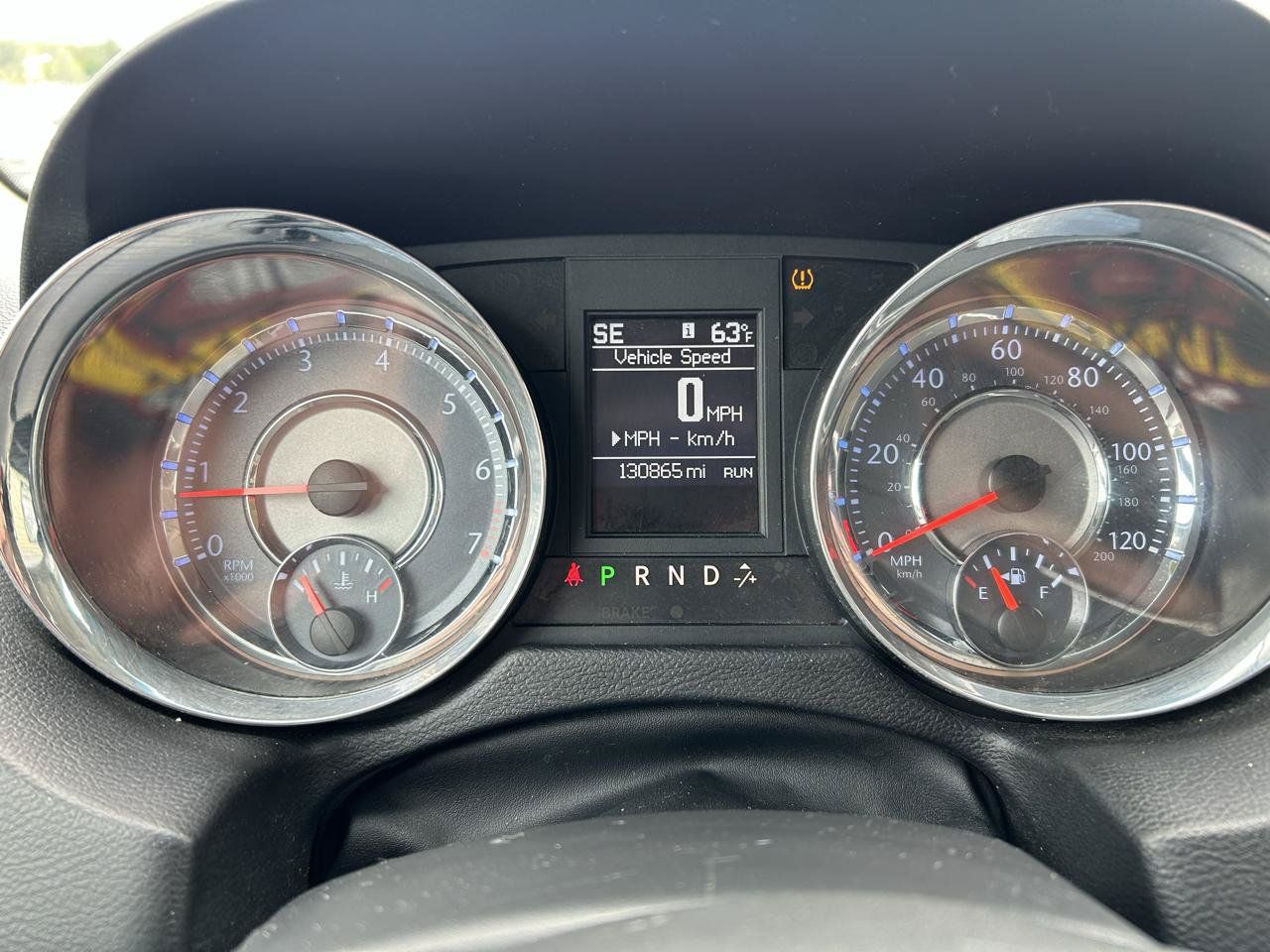 Used 2013 Chrysler Town & Country Touring-L w/ Driver Convenience Group FWD image 20