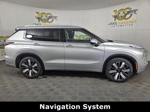 New 2026 Mitsubishi Outlander SEL AWD/4WD image 8
