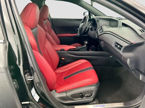 Used 2022 Lexus UX 250h F Sport w/ Accessory Package (Z1) AWD/4WD image 18