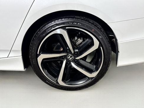 Used 2022 Honda Accord Sport image 26
