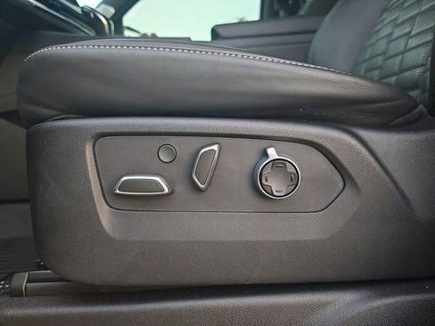 Certified 2023 Cadillac Escalade V image 29