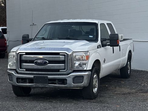 Used 2012 Ford F350 XLT image 3