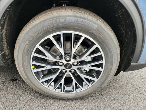 New 2026 Ford Escape SE image 33