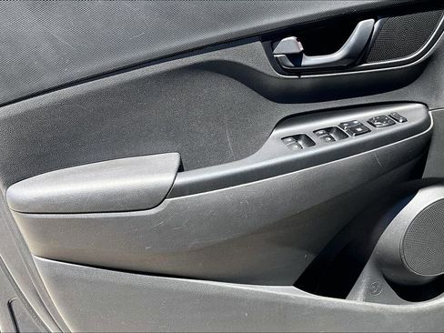 Used 2020 Hyundai Kona SE FWD image 21