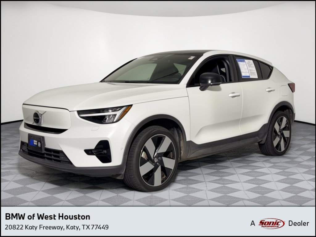 Used 2023 Volvo C40 P8 Recharge Ultimate AWD/4WD image 1