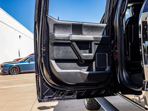 Used 2019 Ford F350 Platinum w/ Platinum Ultimate Package AWD/4WD image 37