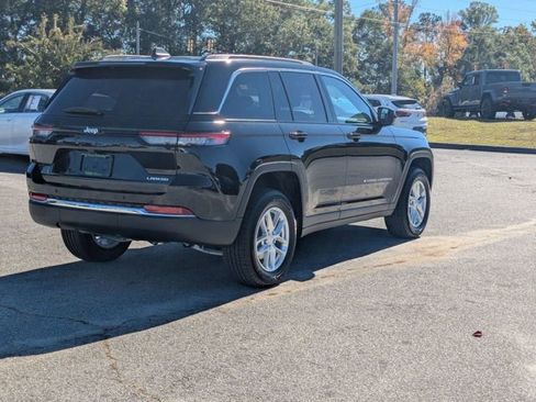 New 2025 Jeep Grand Cherokee Laredo RWD image 9