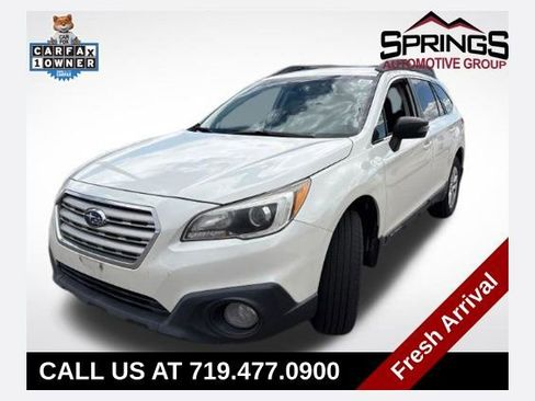 Used 2017 Subaru Outback 2.5i Premium AWD/4WD image 1
