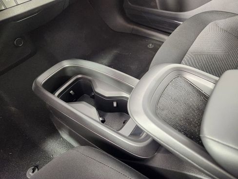 New 2026 Nissan Leaf w/ Floor Mat Package (S+) FWD image 23
