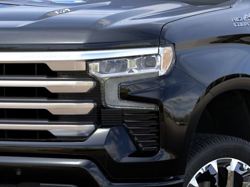 New 2026 Chevrolet Silverado 1500 High Country AWD/4WD image 34
