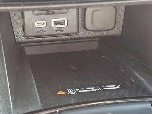 Certified 2023 Chevrolet Bolt EUV Premier w/ Super Cruise Package image 25