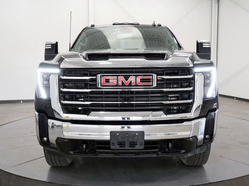 Used 2024 GMC Sierra 2500 SLT AWD/4WD image 2