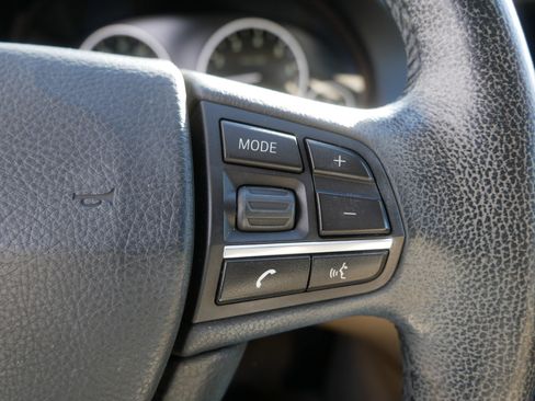 Used 2014 BMW 528i xDrive Sedan image 27