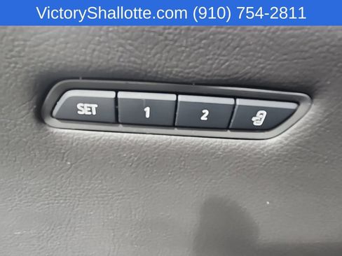 Used 2020 Cadillac XT5 Premium Luxury AWD/4WD image 21