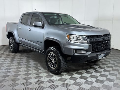 Used 2022 Chevrolet Colorado ZR2 AWD/4WD image 7