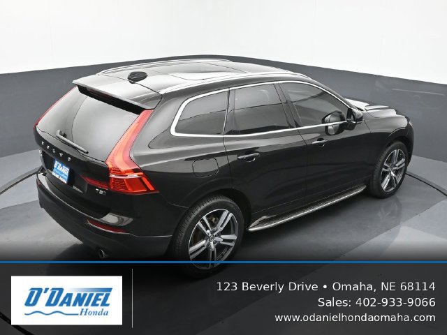 Used 2021 Volvo XC60 T5 Momentum AWD/4WD image 18