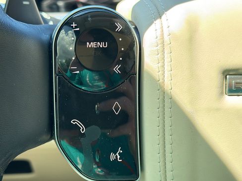 Used 2019 Land Rover Range Rover HSE image 37