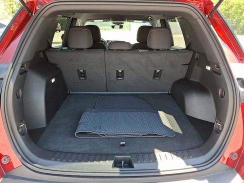 Used 2025 Chevrolet Equinox LT w/ Safety and Technology Package FWD image 28