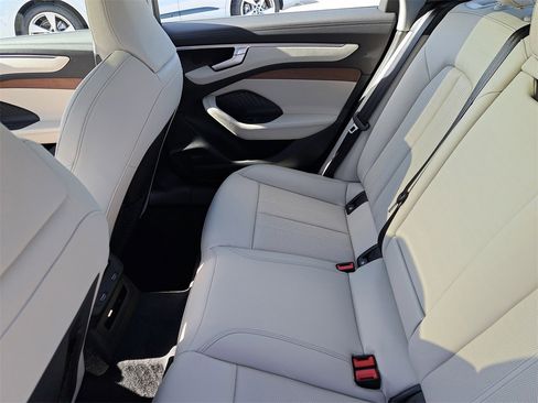 New 2026 Audi A6 Premium image 27