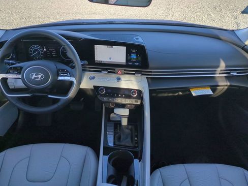 New 2026 Hyundai Elantra Limited image 16