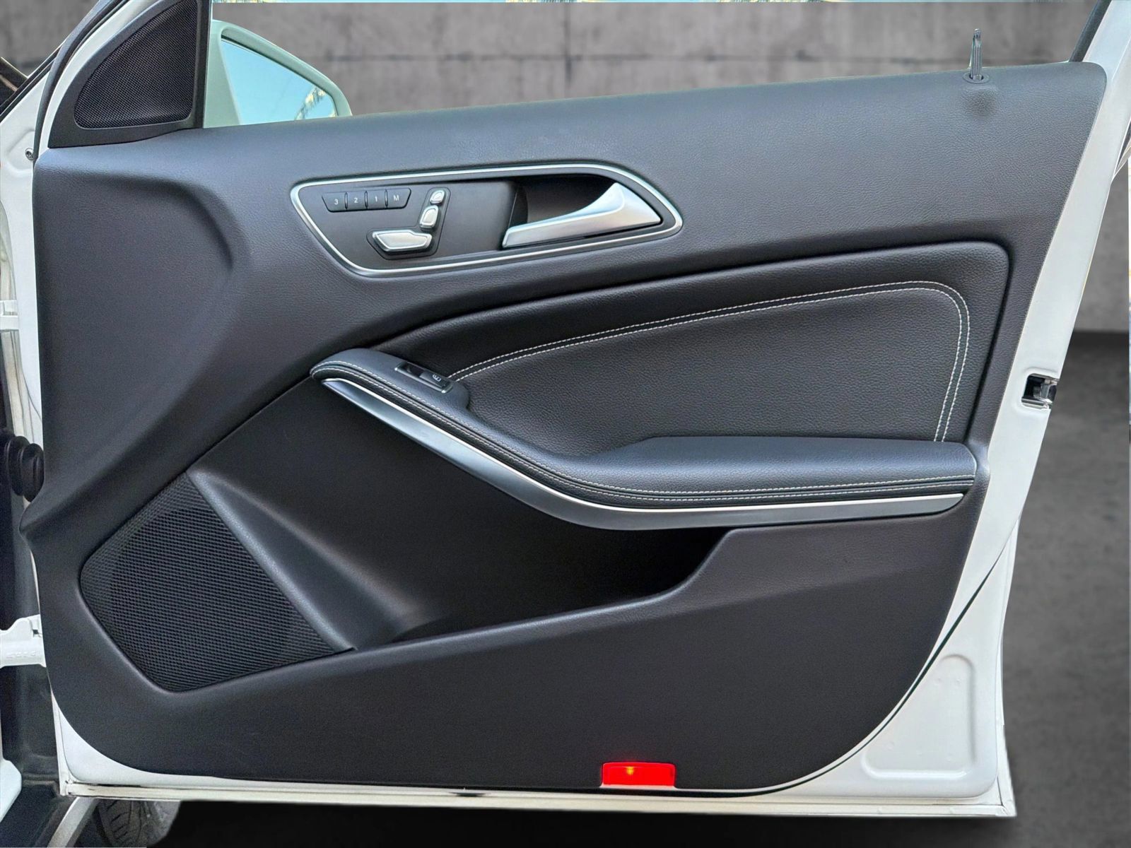 Used 2020 Mercedes-Benz GLA 250 4MATIC image 21