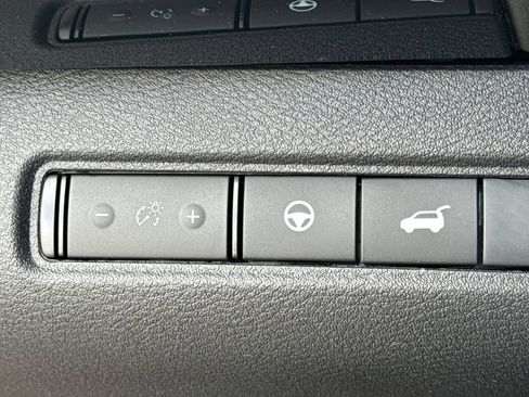 New 2026 Nissan Pathfinder SV w/ SV Premium Package image 33