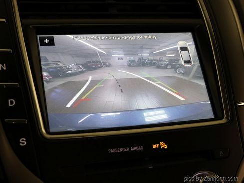 Used 2017 Lincoln MKX Reserve w/ Lincoln MKX Climate Package image 21