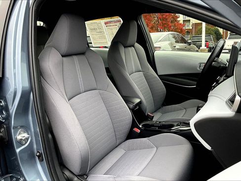 Used 2024 Toyota Corolla SE AWD/4WD image 7