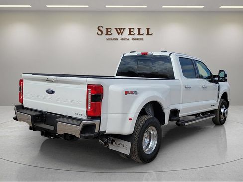 New 2026 Ford F350 Lariat w/ Lariat Premium Package AWD/4WD image 3