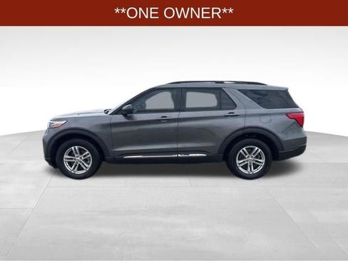 Used 2022 Ford Explorer XLT RWD image 4