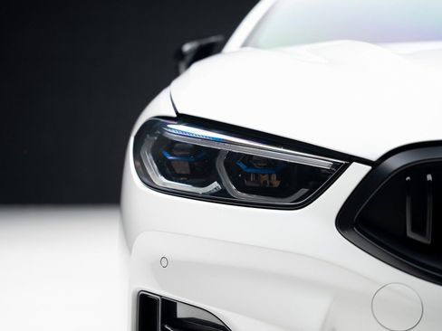 Used 2023 BMW M850i xDrive Coupe w/ M Sport Professional Package image 9