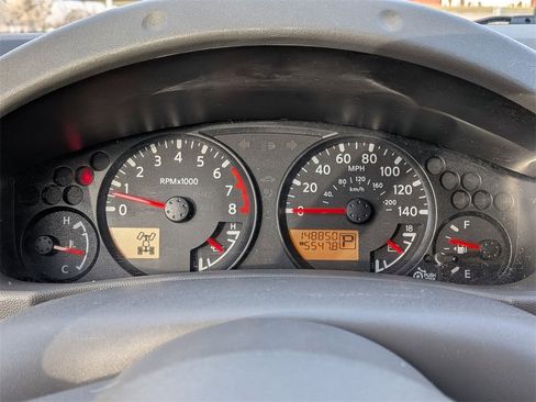 Used 2016 Nissan Frontier SV image 12