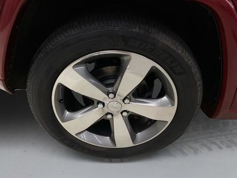 Used 2014 Jeep Grand Cherokee Overland AWD/4WD image 18