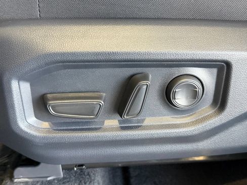 New 2026 Toyota Tundra SR5 RWD image 18