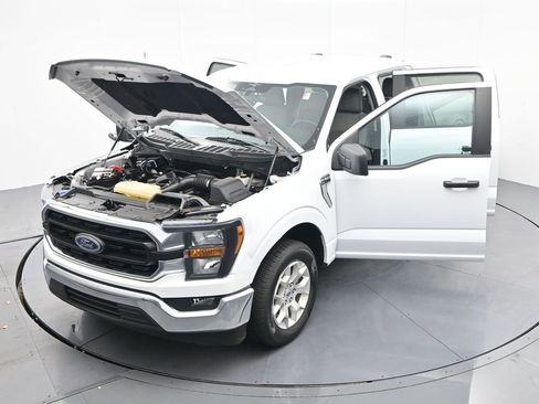 Used 2023 Ford F150 XLT image 46