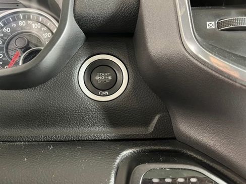Used 2023 RAM 1500 Laramie AWD/4WD image 21