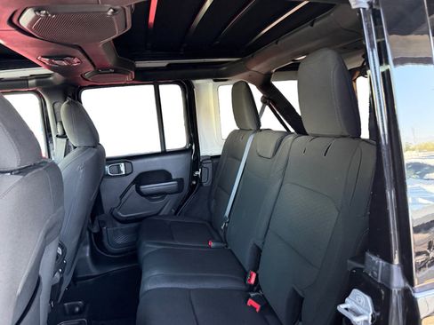 Used 2023 Jeep Wrangler Willys image 11