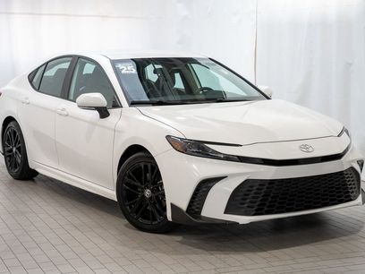 Used 2025 Toyota Camry SE
