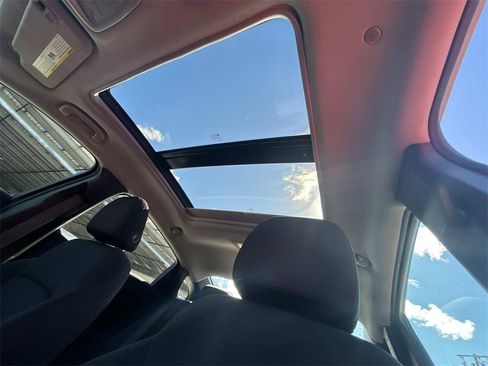 Used 2024 Chevrolet Malibu LT image 24