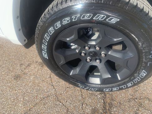 New 2026 RAM 1500 Big Horn w/ Night Edition AWD/4WD image 10