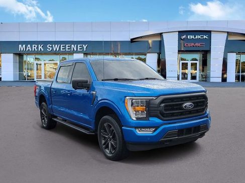 Used 2021 Ford F150 XLT w/ Equipment Group 302A High AWD/4WD image 3